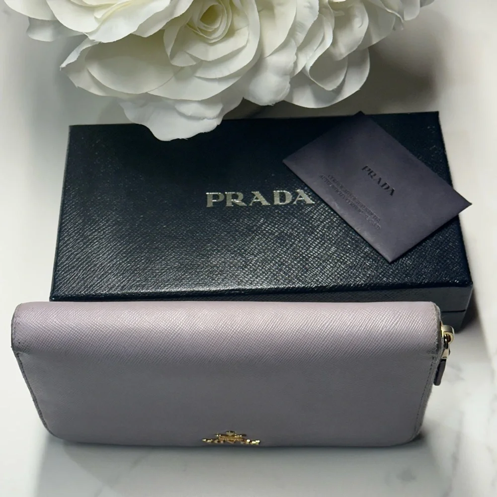 Prada Saffiano Continental Wallet in Lilac Full Inclusion EUC